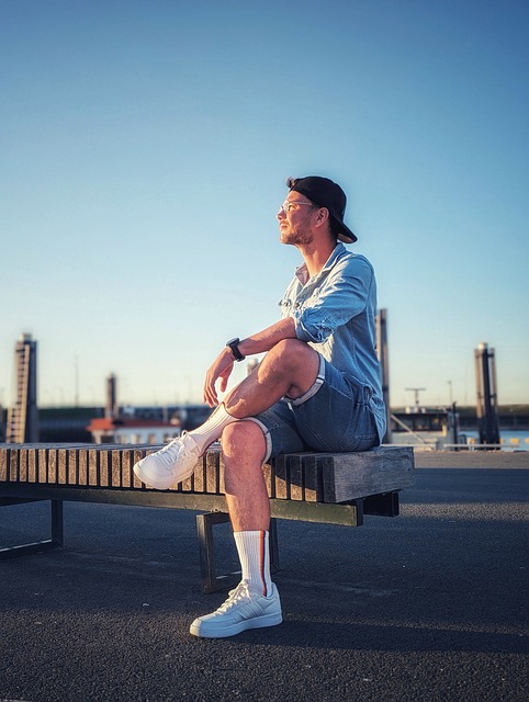 认为曼联现 认为曼联现